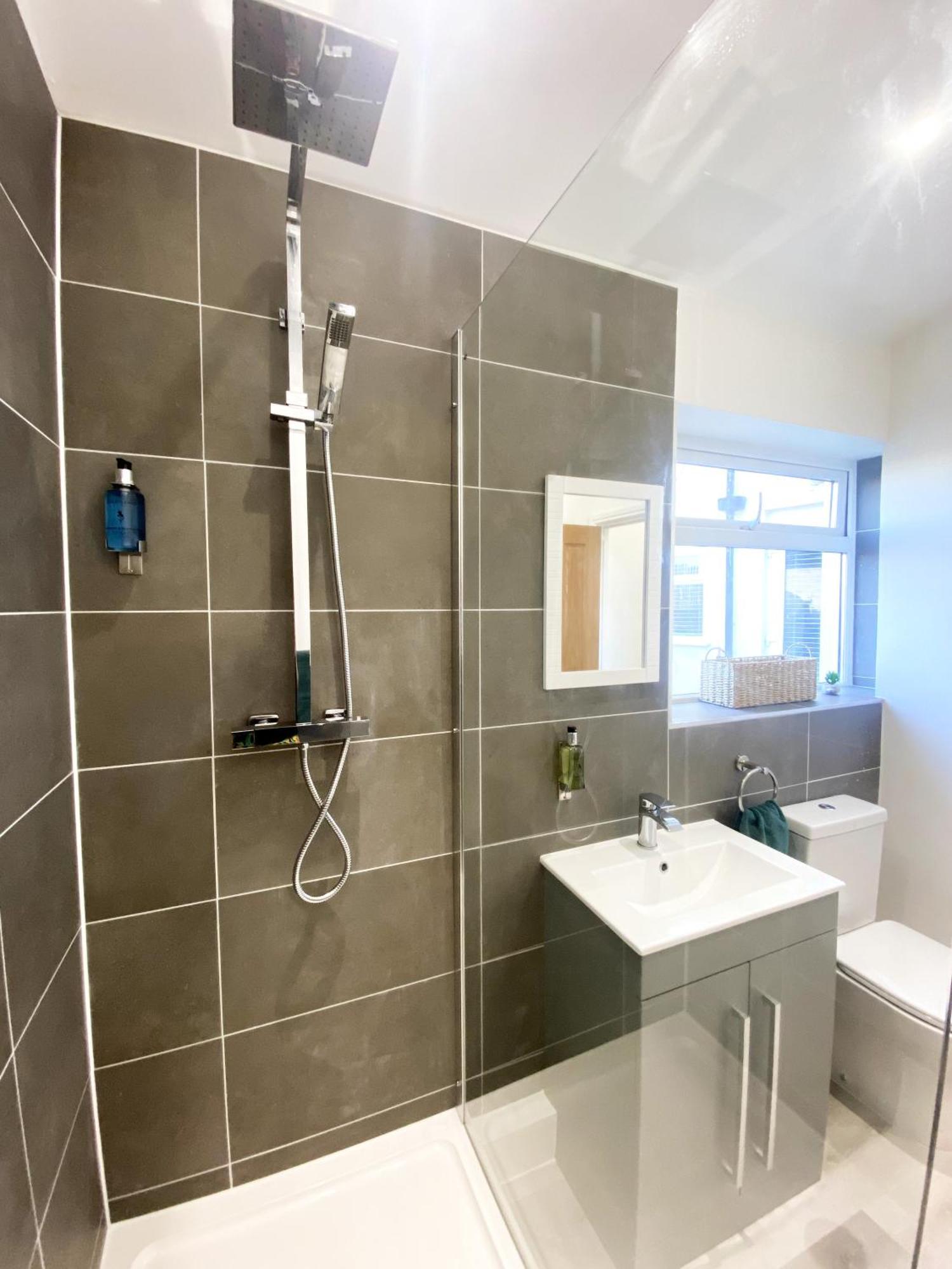 בורנמות' Bamboo Guesthouse מראה חיצוני תמונה