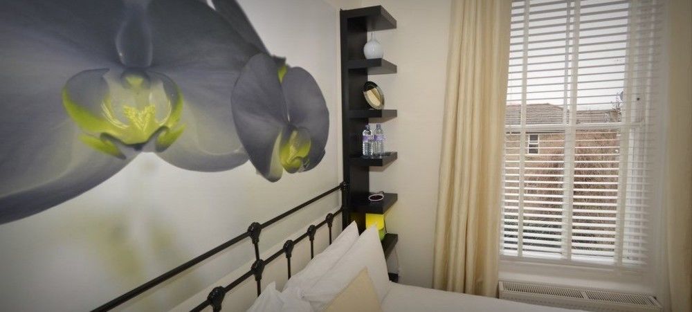 בורנמות' Bamboo Guesthouse מראה חיצוני תמונה