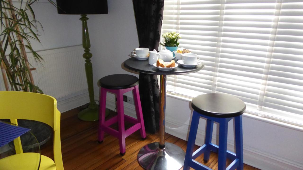 בורנמות' Bamboo Guesthouse מראה חיצוני תמונה