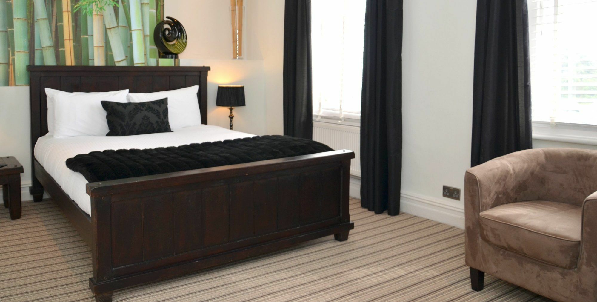 בורנמות' Bamboo Guesthouse מראה חיצוני תמונה